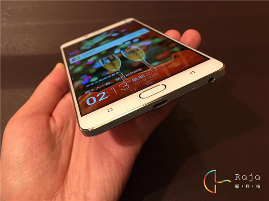 金立M5 Plus上手簡評(píng)：均衡美學(xué)，續(xù)航為王