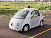 當(dāng)你撞上無(wú)人車(chē)，責(zé)任該算誰(shuí)的？