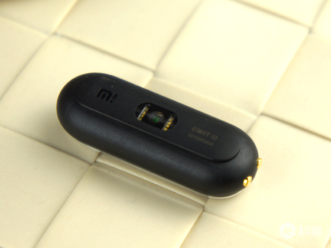 小米光感版手環(huán)試用評測——運(yùn)動愛好者大愛