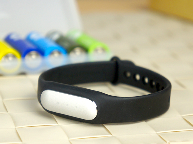 小米光感版手環(huán)試用評測——運(yùn)動愛好者大愛