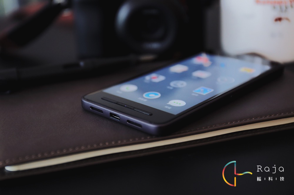 錘子T2開(kāi)箱圖賞：獨(dú)具匠心的對(duì)稱(chēng)美學(xué)