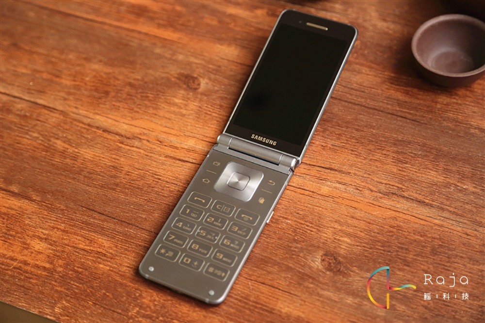 春節(jié)帶什么手機(jī)回家最能裝逼？