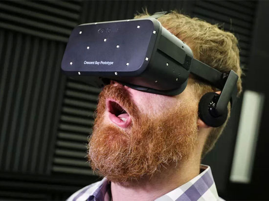 成人片女星如何看待VR發(fā)展對自身事業(yè)的影響？