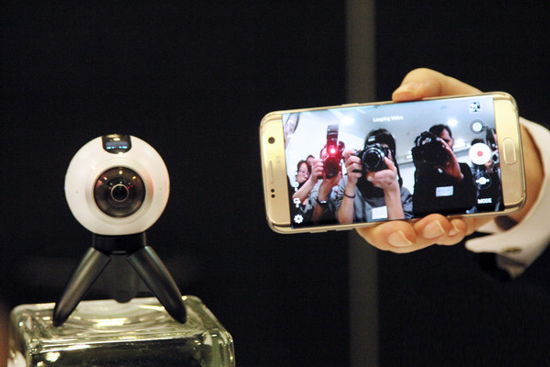 除了Galaxy S7，三星還帶來了這個(gè)VR小玩意