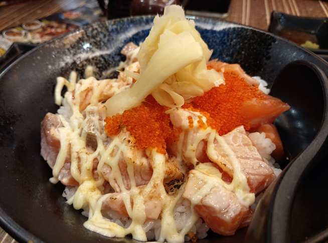 雙攝比安全更亮眼 360奇酷手機極客版測評