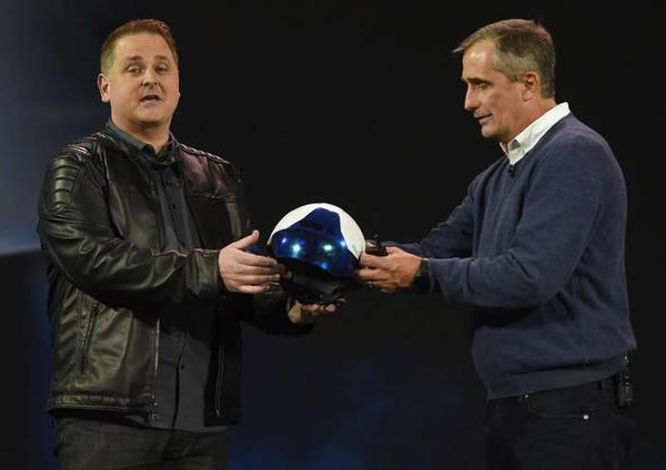 虛擬現(xiàn)實(shí)設(shè)備大勢 就連英特爾也想分一杯羹