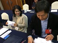 董明珠：要不要繼續(xù)做手機看雷軍，他做我就做！