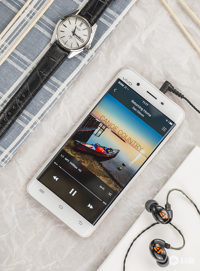 vivo Xplay5圖賞：雙曲面屏釋放的文藝氣質(zhì)