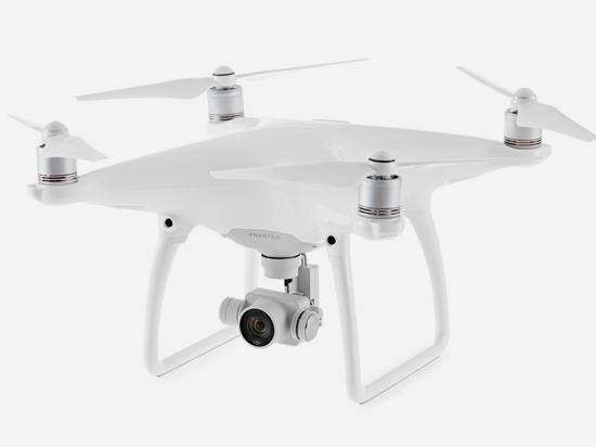 中國(guó)無(wú)人機(jī)太強(qiáng)！美媒給大疆精靈4點(diǎn)贊