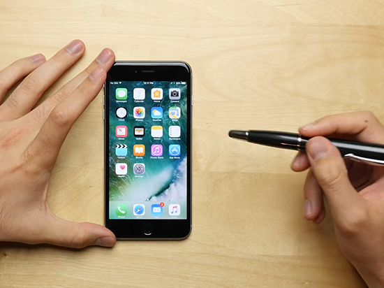 iPhone必備好物？這款移動電源像支筆