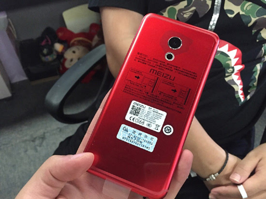 魅族PRO 6新配色烈焰紅忒搶眼 你能接受嗎？