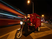 科客晚報：小米手環(huán)2正式發(fā)布，京東下架全部聯(lián)想手機