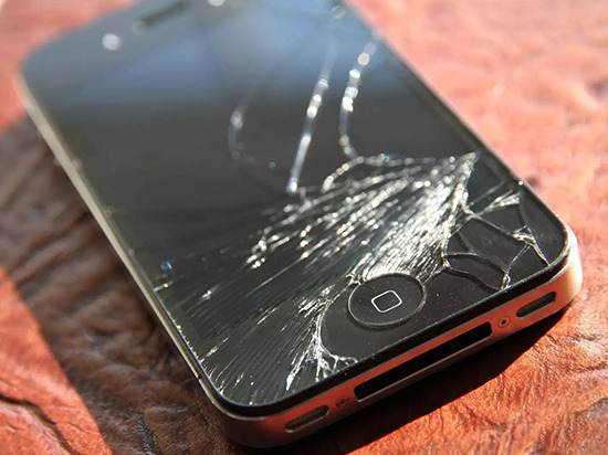 蘋果iPhone新防摔專利，是向貓咪學習的