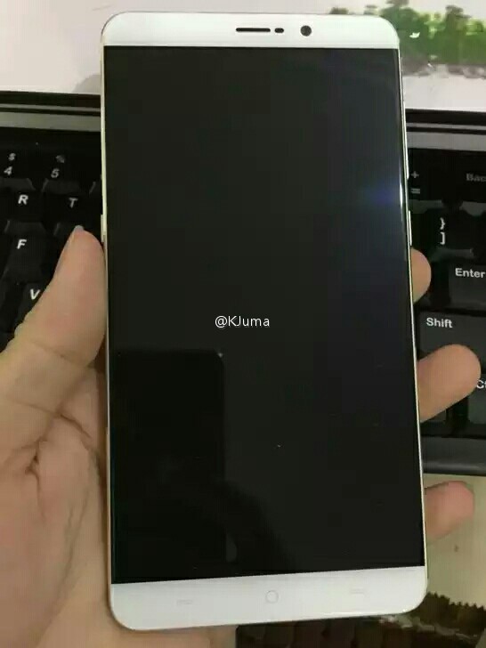 與小米魅族棋逢敵手 無邊框360手機Q4將至