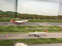 視頻：最牛機(jī)場！協(xié)和號與千年隼號居然能正常起降