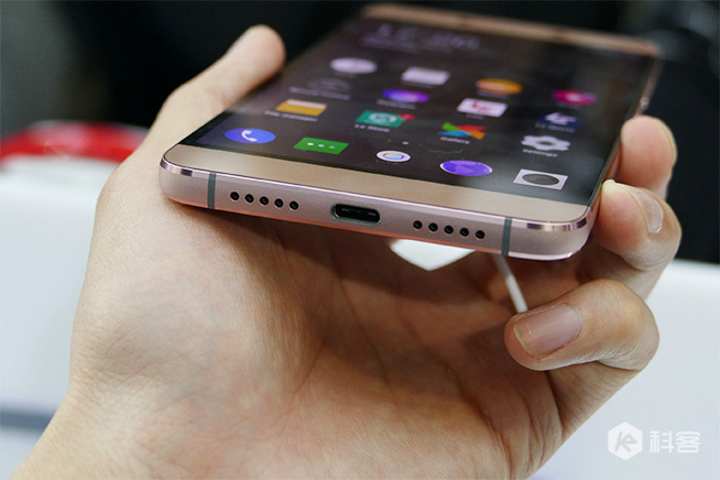 樂視樂2/樂2 Pro/樂Max2圖賞：這ID無邊框升級了？