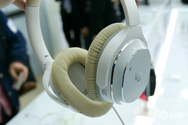 樂視樂2/樂2 Pro/樂Max2圖賞：這ID無邊框升級了？