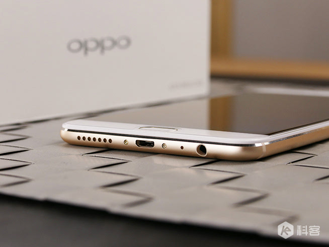 6英寸自拍大器！OPPO R9 Plus上手體驗