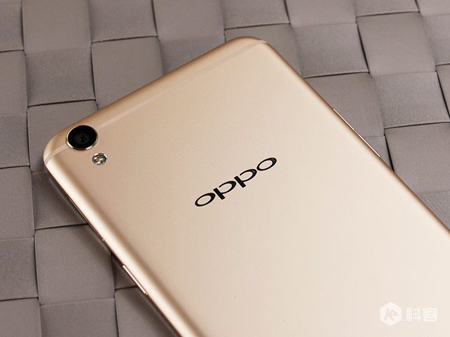 6英寸自拍大器！OPPO R9 Plus上手體驗