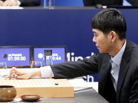 人機(jī)圍棋大戰(zhàn)第三局！李世石要祭出絕招了