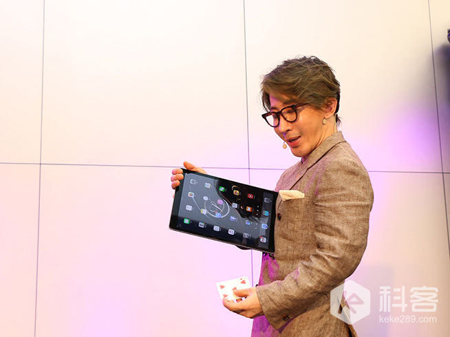 劉謙推薦魔術(shù)app，自曝是果粉金庸粉