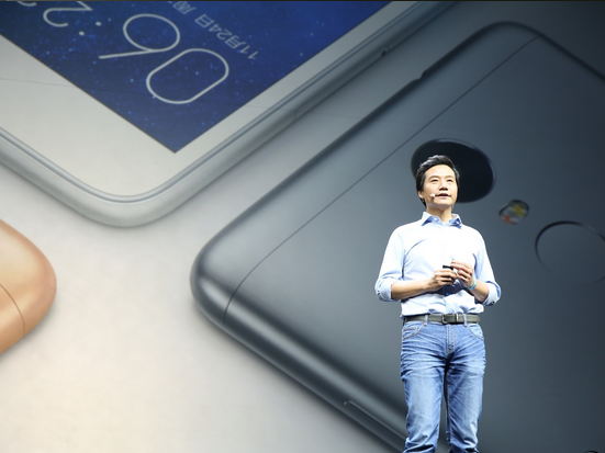 科客晚報：第二代格力手機現(xiàn)真身，360 N4外觀引風波