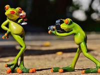 騰訊做社交很成功，可為什么還投了這么多社交應(yīng)用？