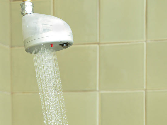 普通淋浴很費(fèi)水？試試這款智能省水蓮蓬頭吧