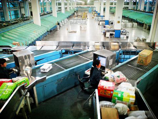 快遞也玩黑科技！機(jī)器分揀員將正式登場(chǎng)