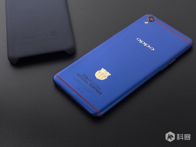 黃金加身？OPPO巴薩定制版R9圖