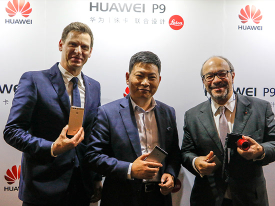 余承東的2K屏語錄:從堅(jiān)決否決 到華為榮耀V8上2K