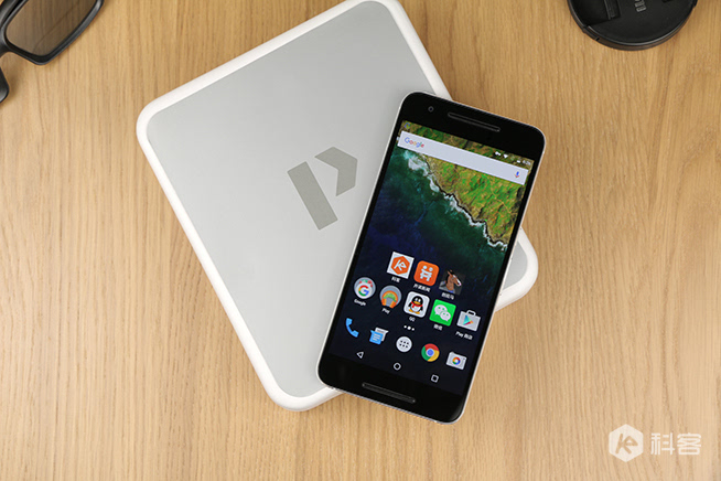 余承東的2K屏語錄:從堅(jiān)決否決 到華為榮耀V8上2K