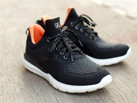 169元！小米發(fā)布90分智能輕跑鞋