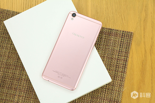 新萬人迷來了，OPPO R9體驗評測（附MM多圖自拍）