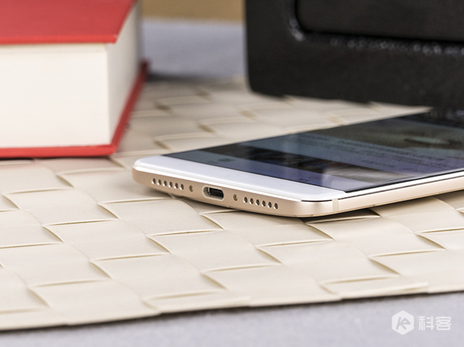 360Q5 Plus評測：高性能移動(dòng)保險(xiǎn)箱