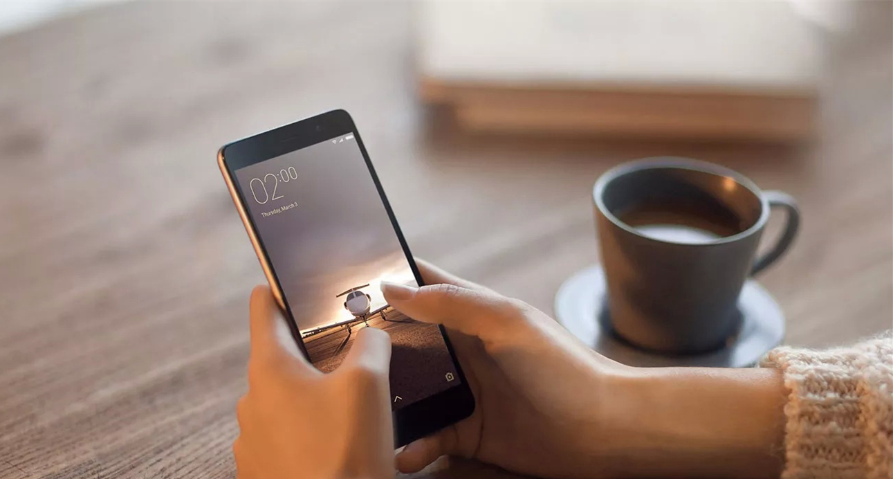 科客晚報(bào)：Moto Z國行價3999元 iPhone 7已出貨待售