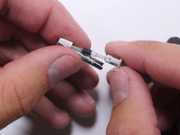 想不到三星手寫筆的電是這樣充進去的