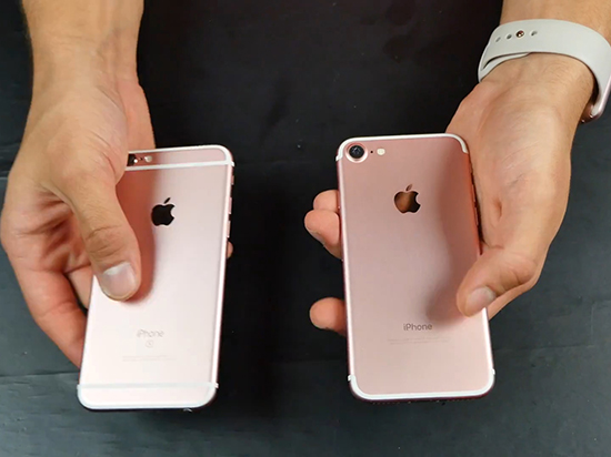 易變彎？iPhone 7對比iPhone 6s抗彎曲測試