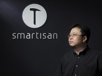 老羅發(fā)話：新機續(xù)航給力+12月前發(fā)布