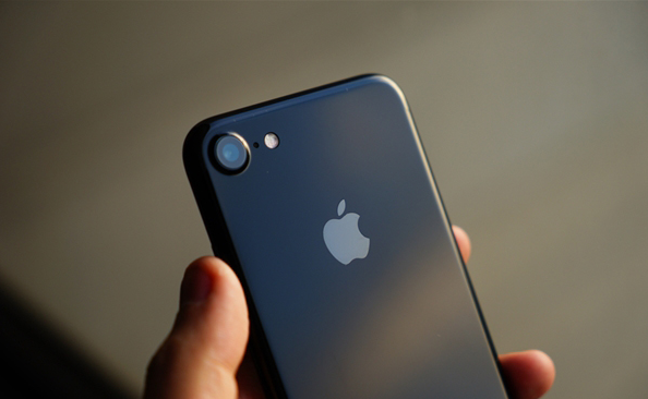 Talk客：為什么我們給別人推薦的手機(jī)，自己不會(huì)去買？