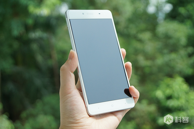 中國移動N2圖賞：運營商手機到底長啥樣