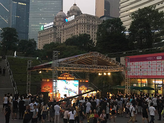 王者榮耀引爆萬人PK，冠軍獲萬元+5臺手機(jī)