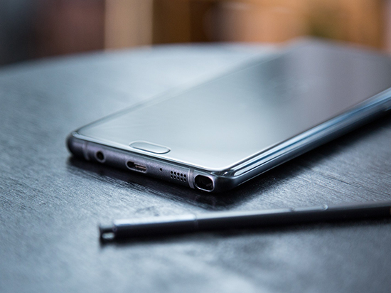 用戶“炸”跑了？半數(shù)受訪者稱不再信賴三星手機