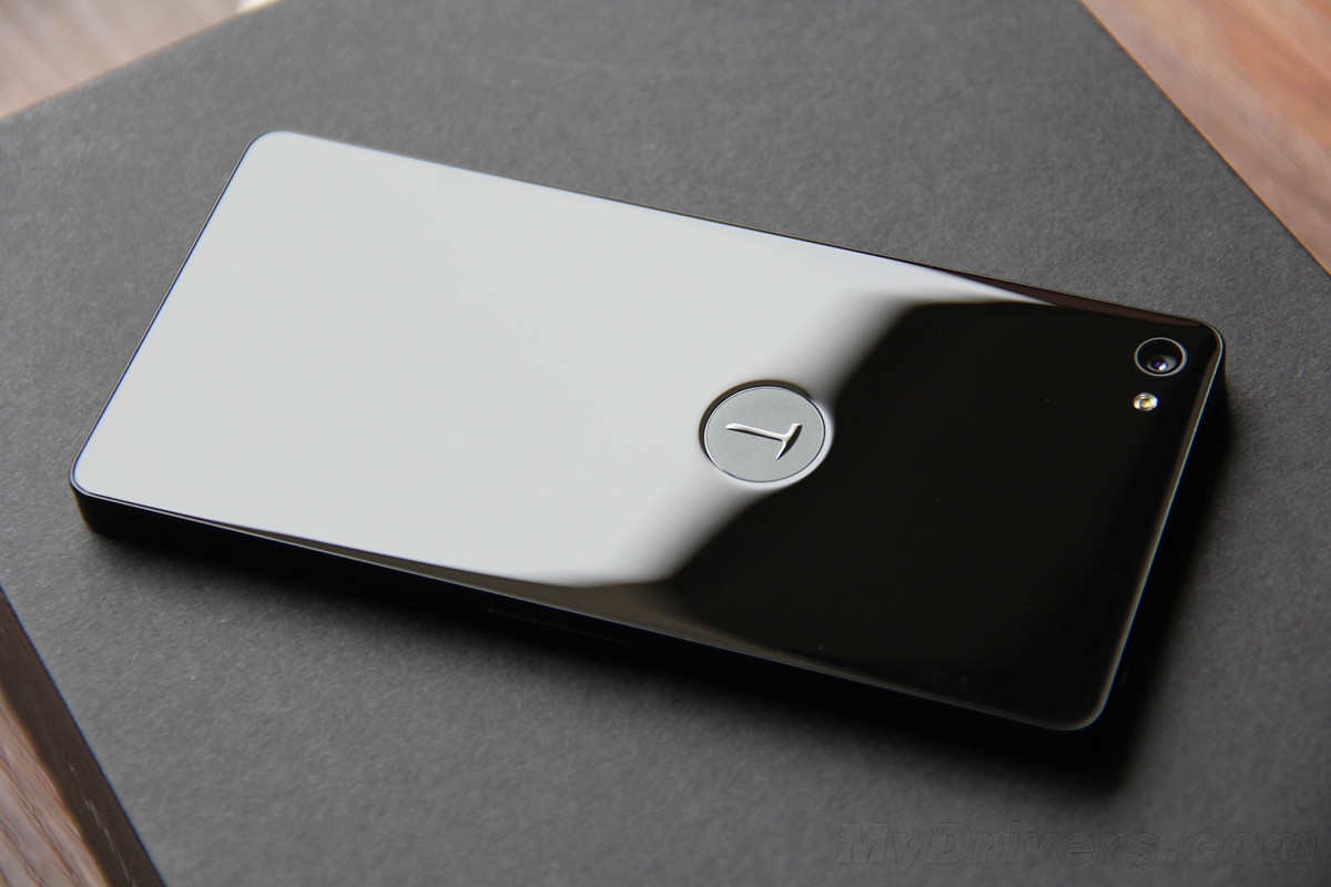 老羅情懷逆戰(zhàn)?錘子T3六大看點(diǎn)前瞻