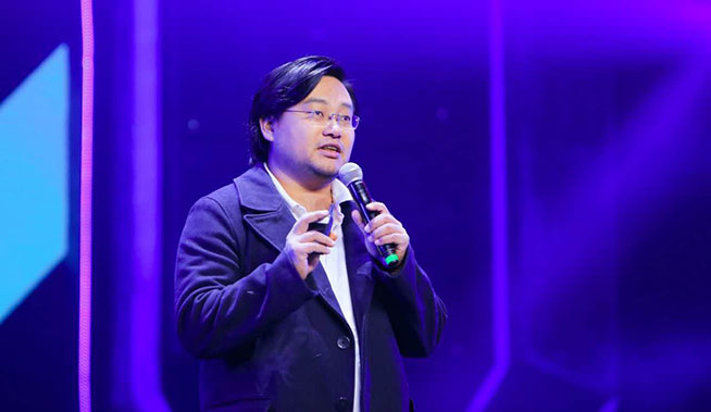 冰火中的魅族力推魅藍5，李楠說能扭虧