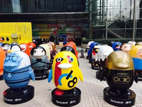 這很騰訊！深圳騰訊大廈驚現(xiàn)70只巨人企鵝