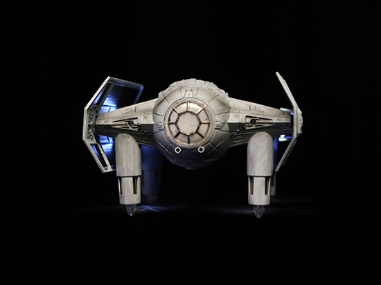 星球大戰(zhàn)無(wú)人機(jī)：玩的不止是激情還有情懷