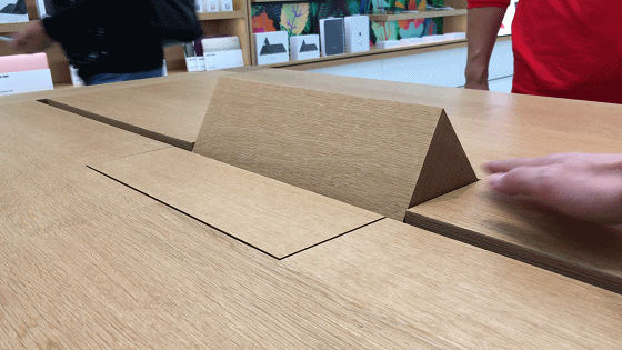 1480407121713419.gif 廣州第二家Apple Store探營:新設(shè)計 開業(yè)送T恤