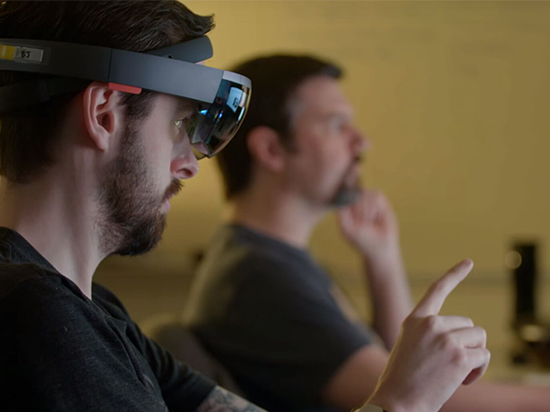 最貴AR眼鏡！微軟HoloLens明年上半年國(guó)內(nèi)開(kāi)賣