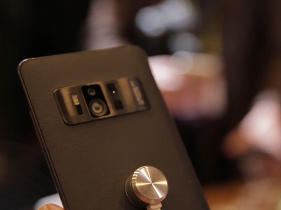 能顛覆使用體驗(yàn)？華碩ZenFone AR/VR手機(jī)試用